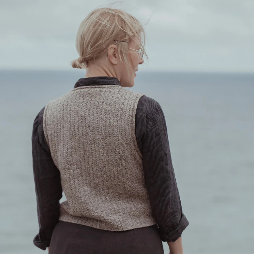 The Island and the Forest: A Knitted Correspondence - Image 4
