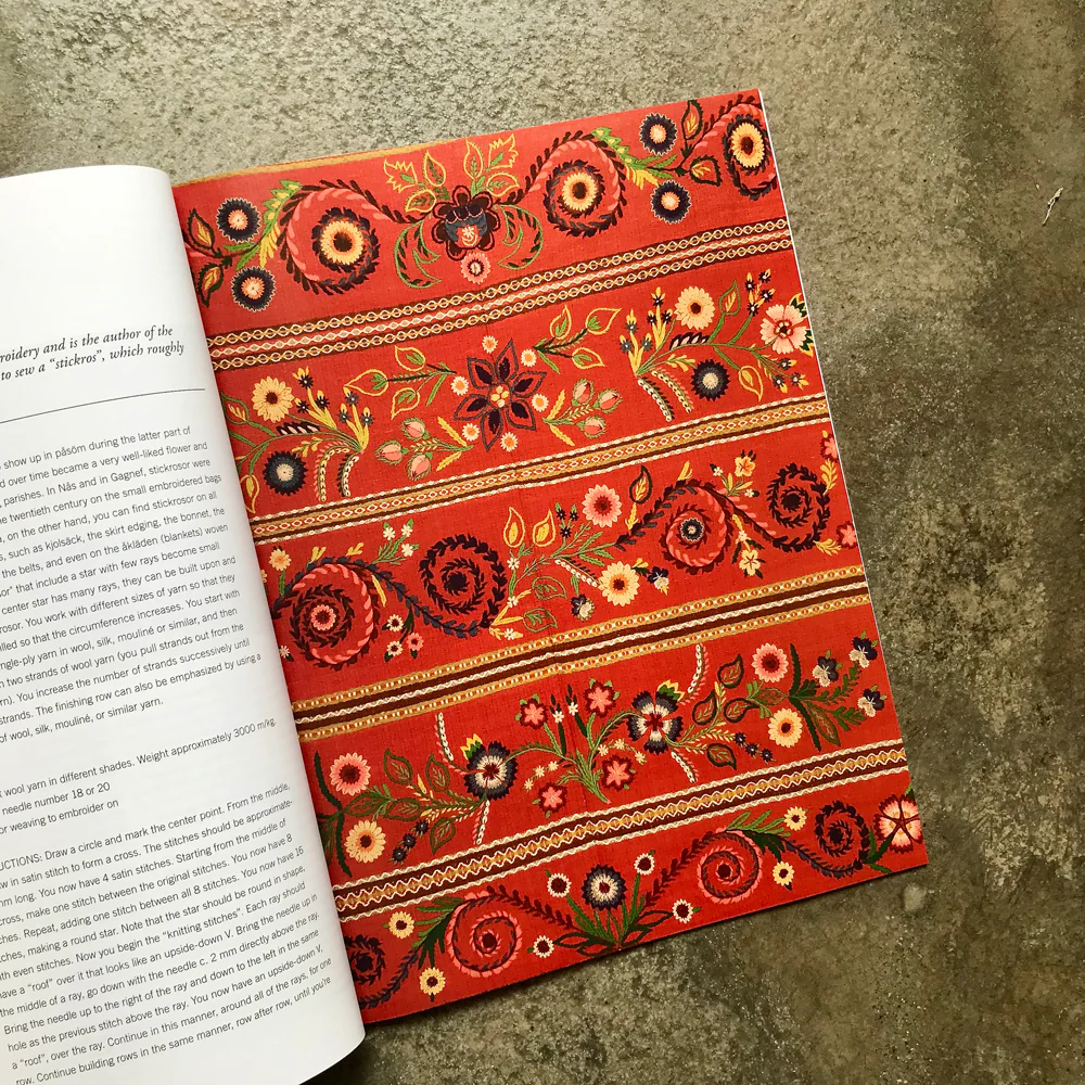 VĂV : Scandinavian Weaving Magazine issue 2 | 2025 - Image 3